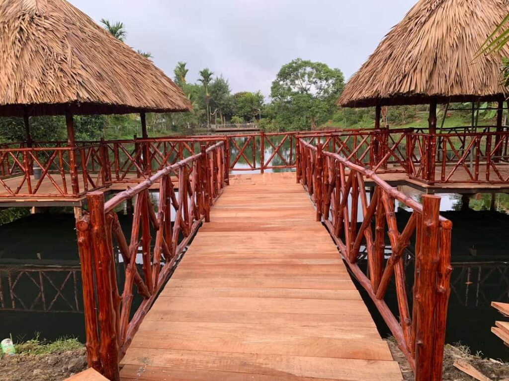 Thi công nhà lá Ninh Thuận