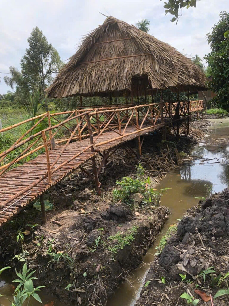 Thi công nhà lá Ninh Thuận
