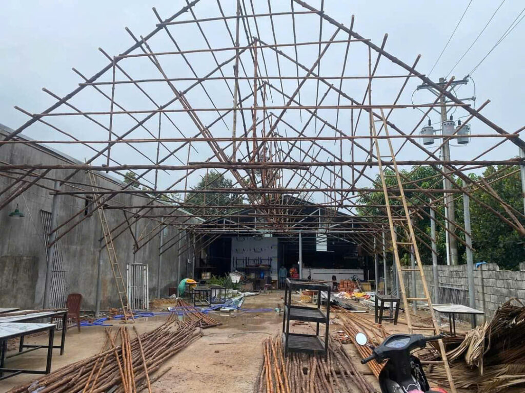 Thi công nhà lá Bình Thuận